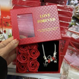 Set quà tặng Love Forever Hoa Hồng + Vòng Tay