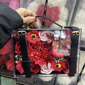 Set hoa xách tay Hermes màu đen